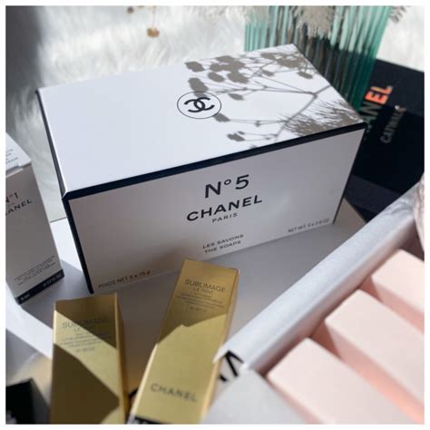 chanel no 5 bath soap limited edition|chanel 5 gel moussant bath.